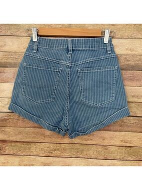 91 Cotton On Women’s High Classic Jean Shorts Blue And White Stripe Size: 6